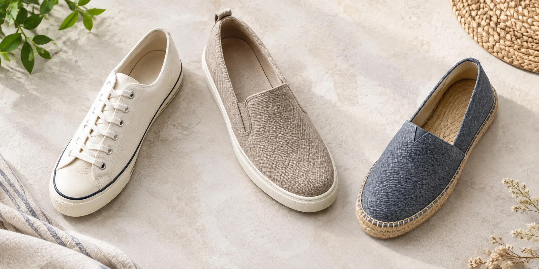 Casual shoes including sneakers, canvas shoes, and slip-ons